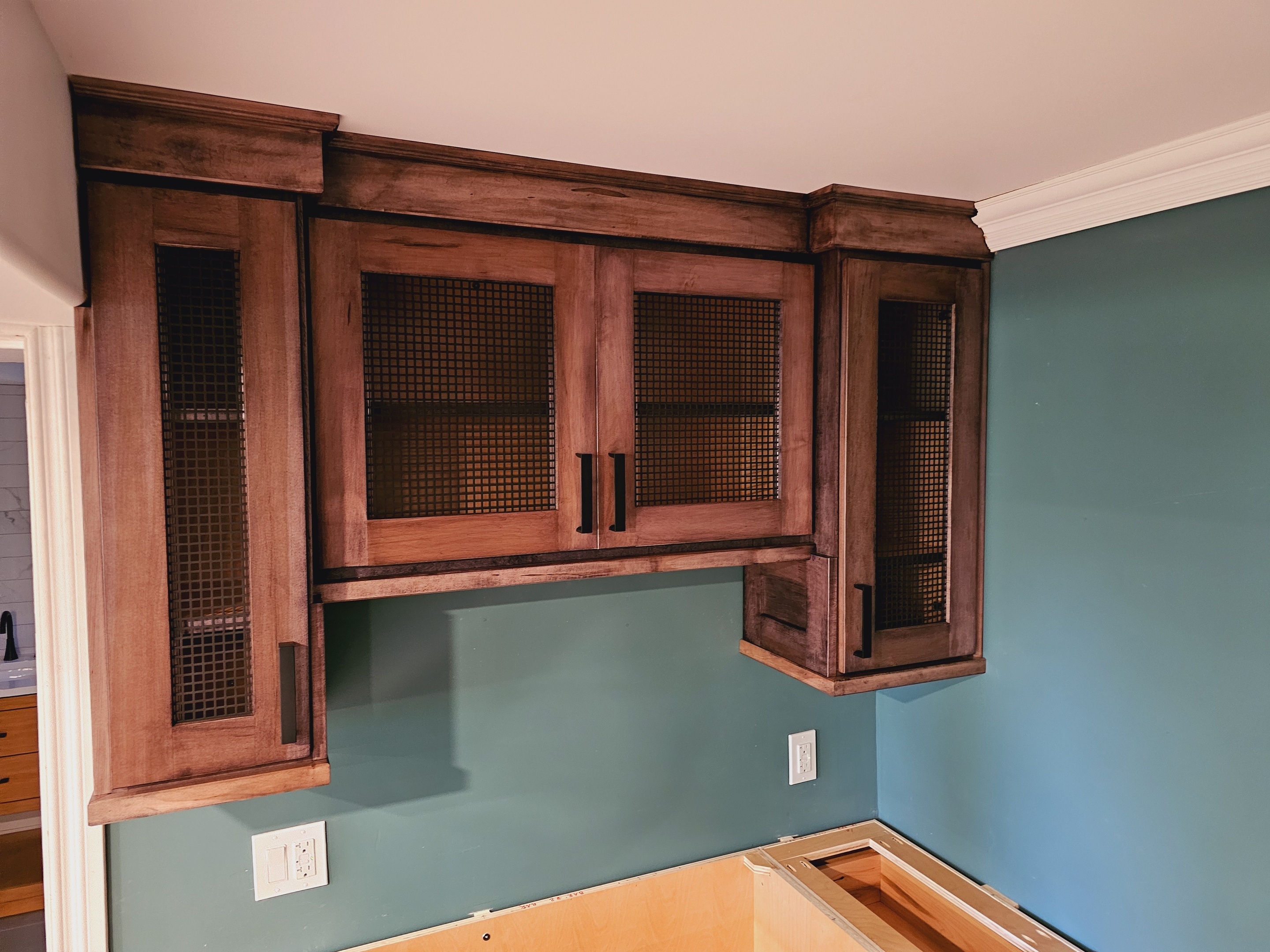 Wide range of sink and faucet ideas